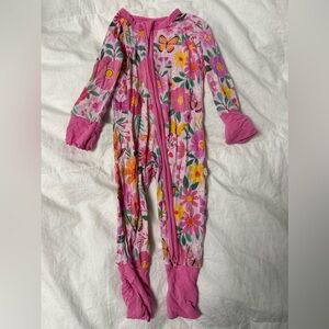 Little sleepies zippy.